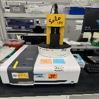 Agilent CARy 60 UV-VIS Spectrophotometer image 0
